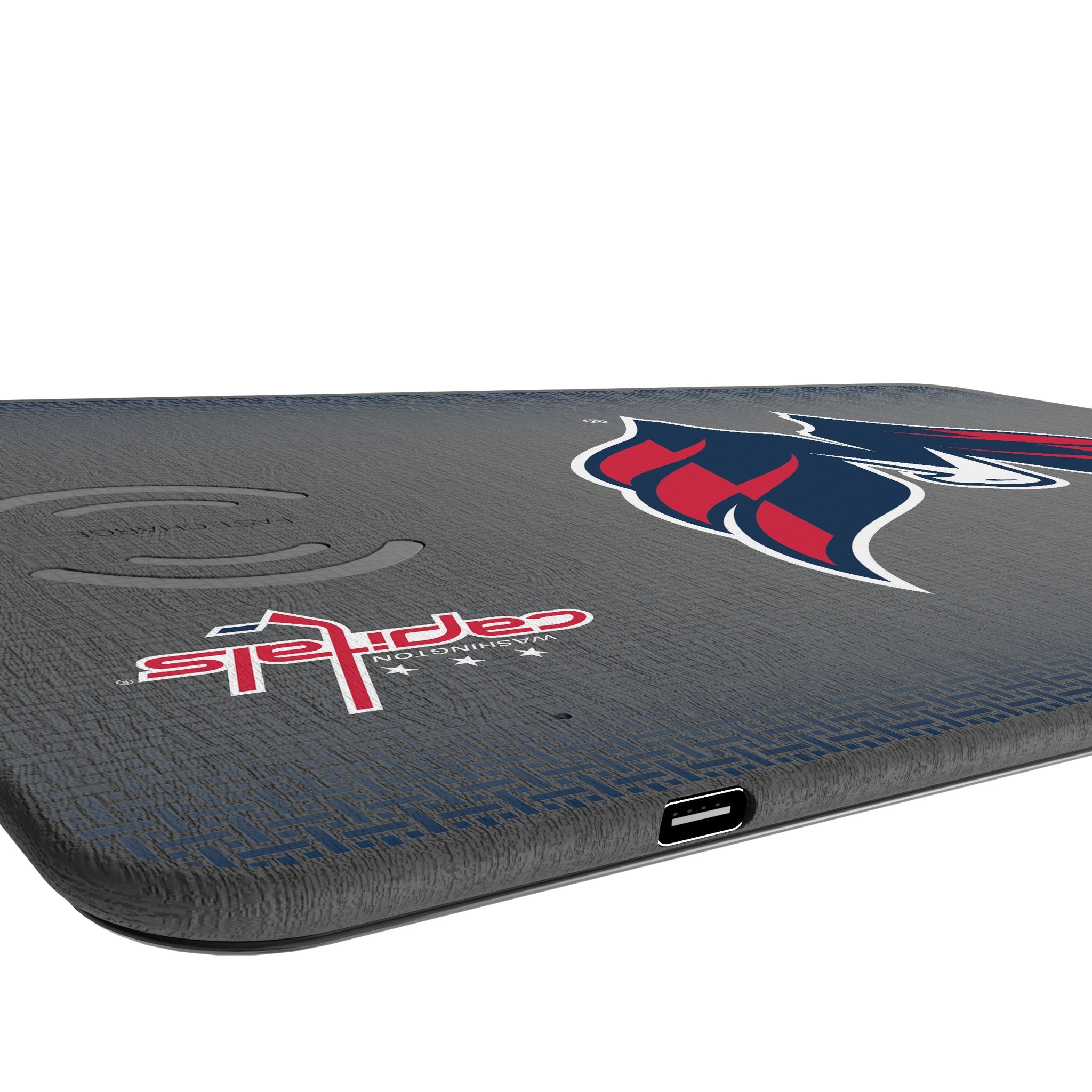 Washington Capitals Linen 15-Watt Wireless Charger and Mouse Pad Port.Jpg