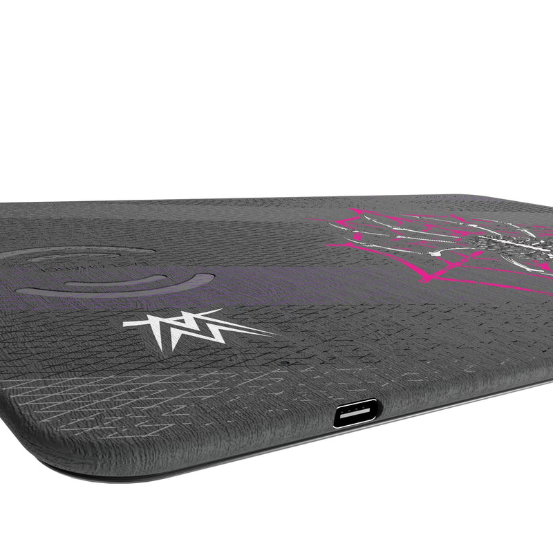 AJ Lee Steel 15-Watt Wireless Charger and Mouse Pad Port.Jpg