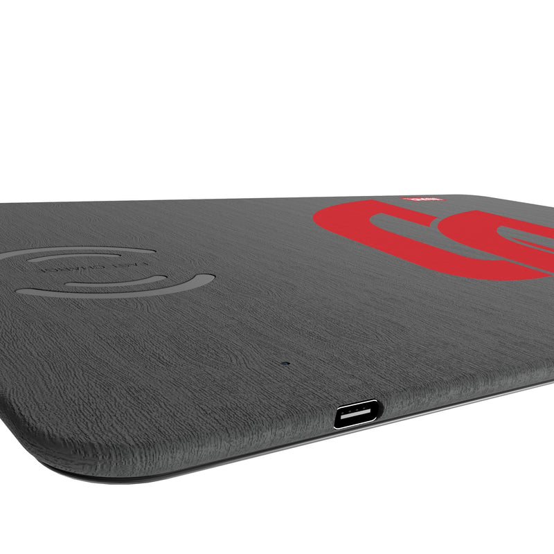 Marvel Daredevil Badge 15-Watt Wireless Charger and Mouse Pad Port.Jpg