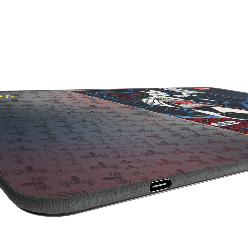 Marvel Venom Classic Cover 15-Watt Wireless Charger and Mouse Pad Port.Jpg