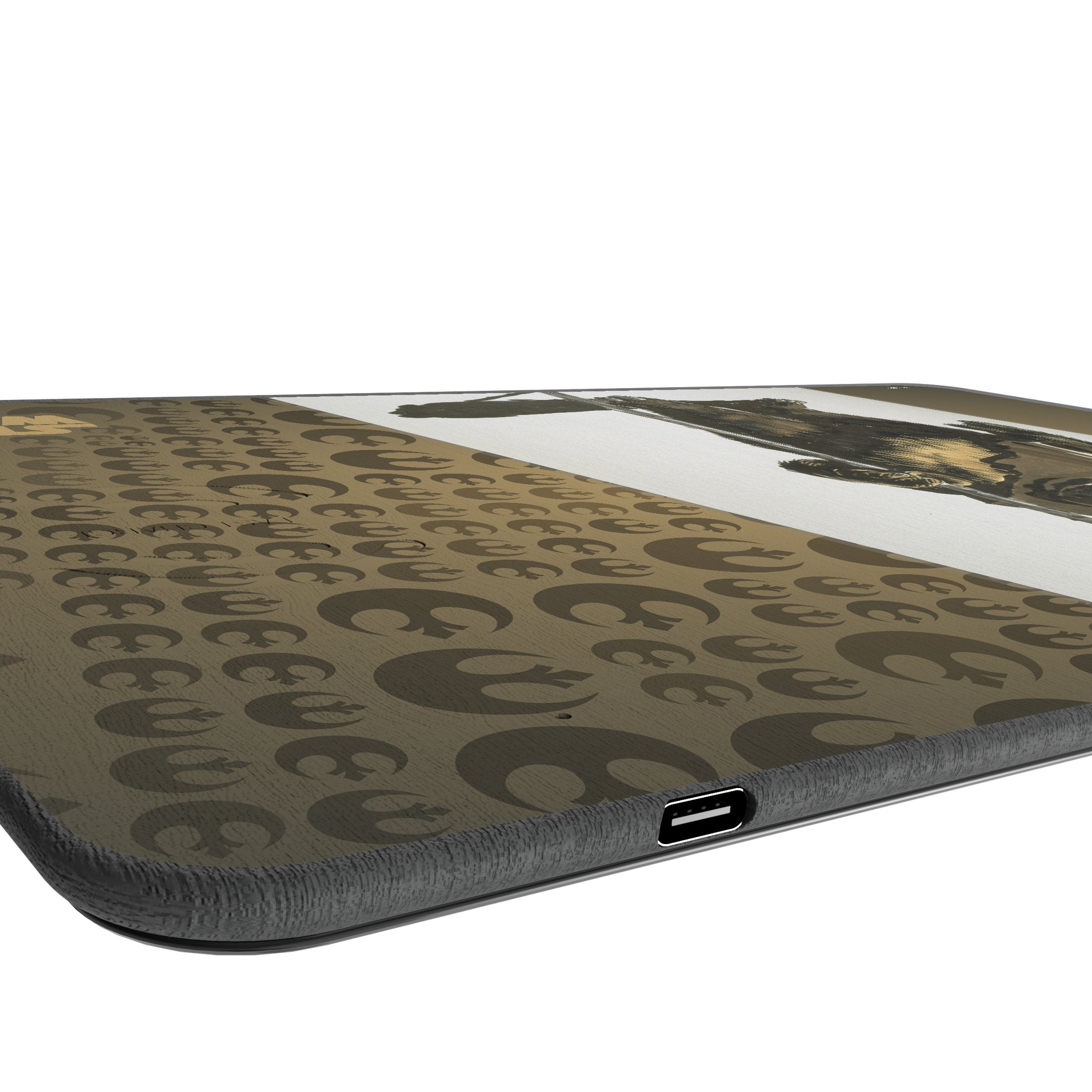 Star Wars Ewok Portrait 15-Watt Wireless Charger and Mouse Pad Port.Jpg