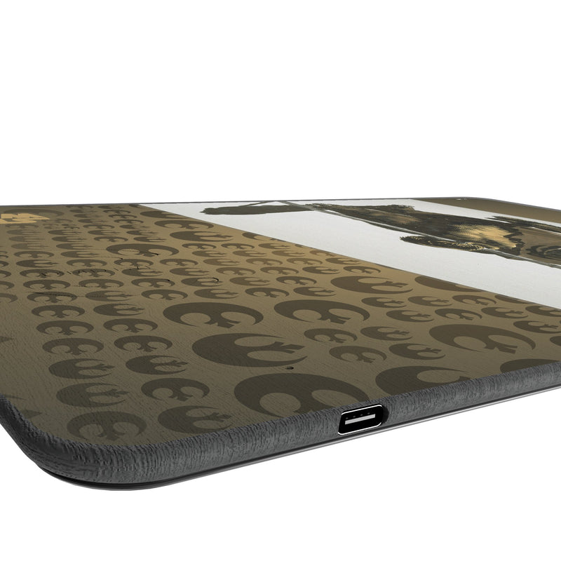 Star Wars Ewok Portrait 15-Watt Wireless Charger and Mouse Pad Port.Jpg