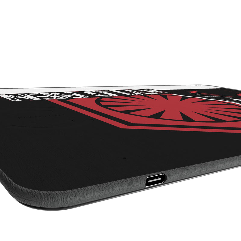 Star Wars Kylo Ren Ransom 15-Watt Wireless Charger and Mouse Pad Port.Jpg