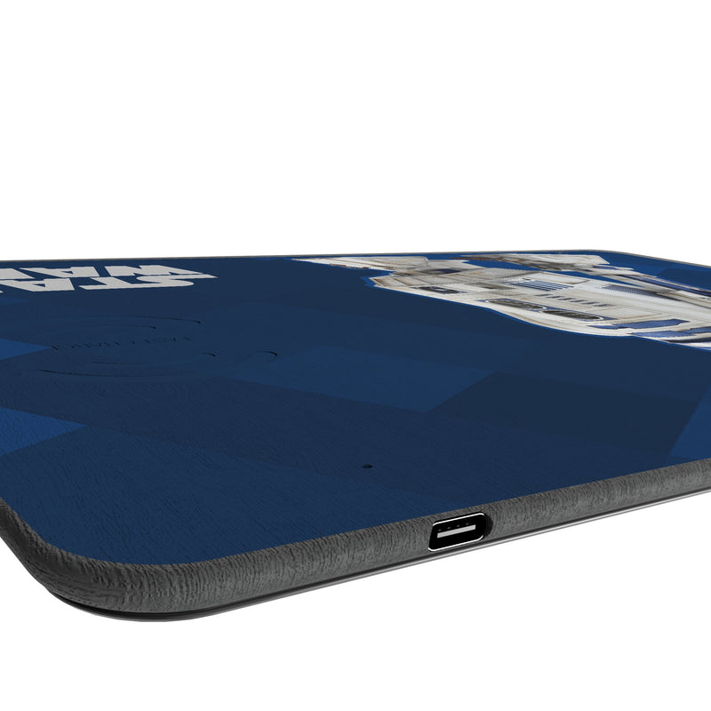 Star Wars R2-D2 Color Block 15-Watt Wireless Charger and Mouse Pad Port.Jpg