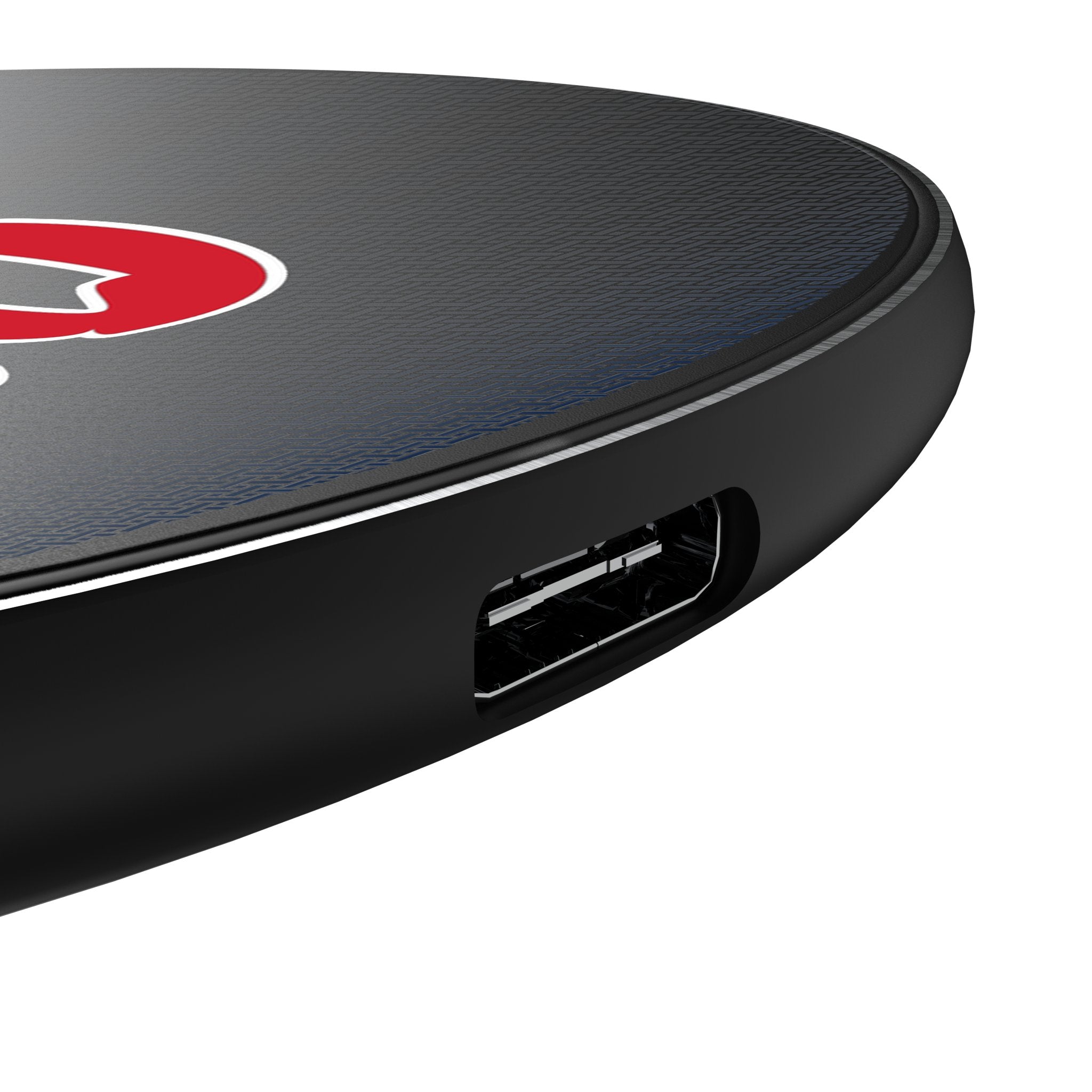 University of Mississippi Rebels Linen 15-Watt Wireless Charger Detail.Jpg