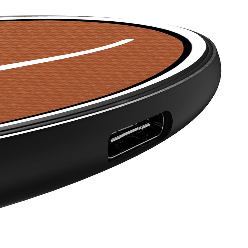 University of Texas Longhorns Personalized Endzone Solid 15-Watt Wireless Charger Detail.Jpg