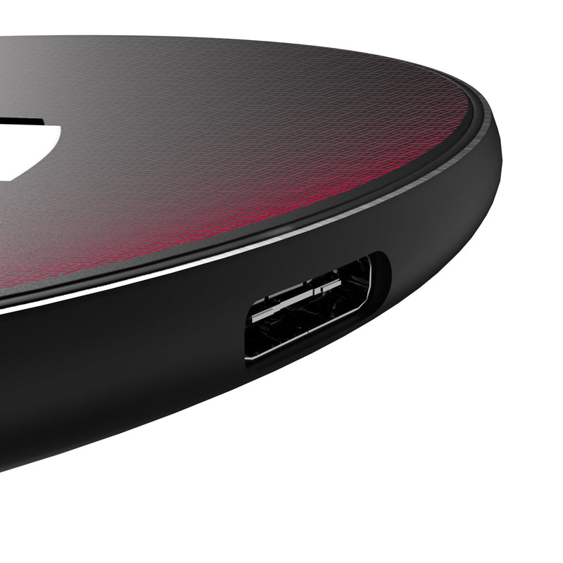 University of Wisconsin Badgers Linen 15-Watt Wireless Charger Detail.Jpg