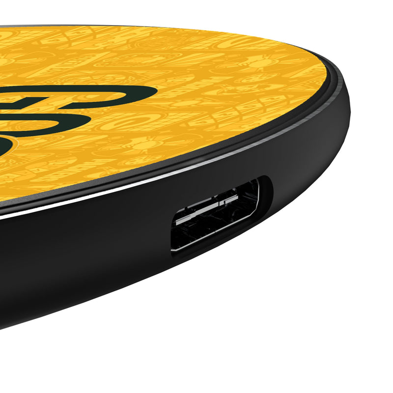 Green Bay Packers 2024 Illustrated Limited Edition 15-Watt Wireless Charger Detail.Jpg