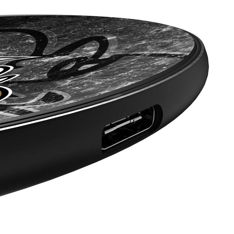 New Orleans Saints Historic Collection Legendary 15-Watt Wireless Charger Detail.Jpg