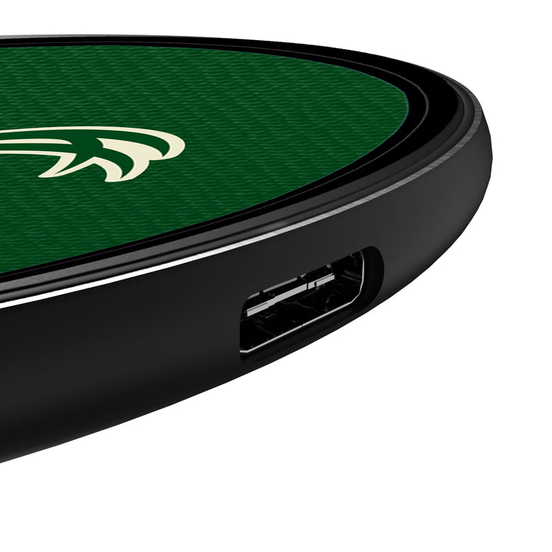 Milwaukee Bucks Solid 15-Watt Wireless Charger Detail.Jpg