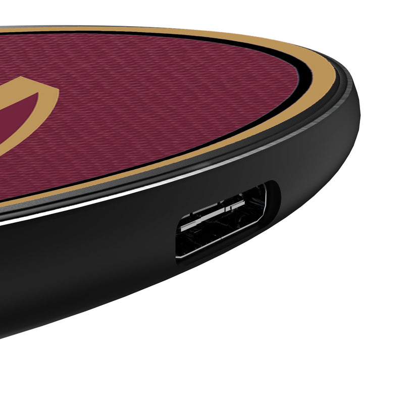 Cleveland Cavaliers Personalized Endzone Solid 15-Watt Wireless Charger Detail.Jpg