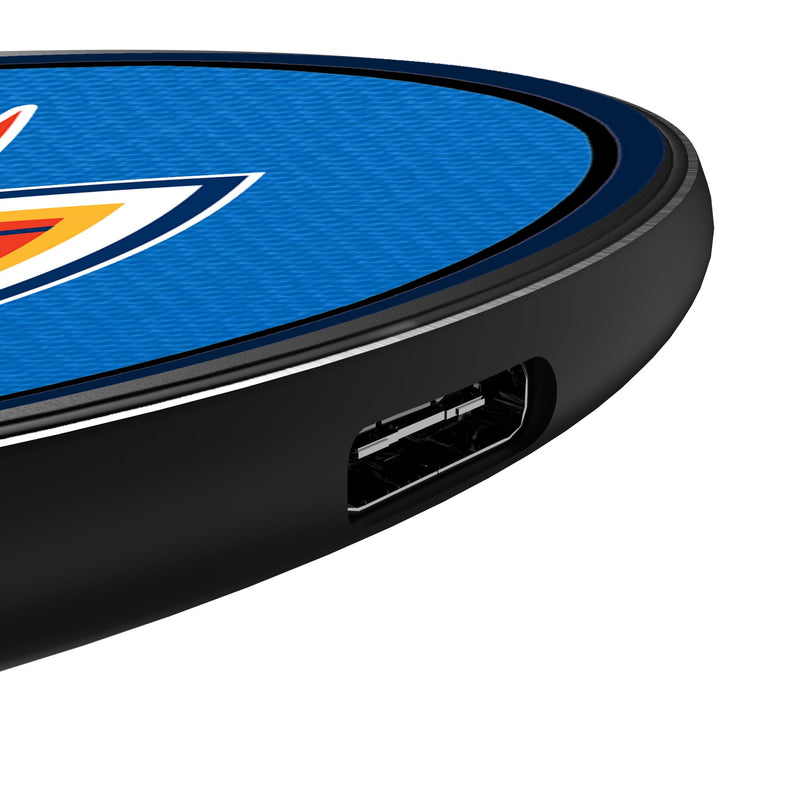 Oklahoma City Thunder Personalized Endzone Solid 15-Watt Wireless Charger Detail.Jpg