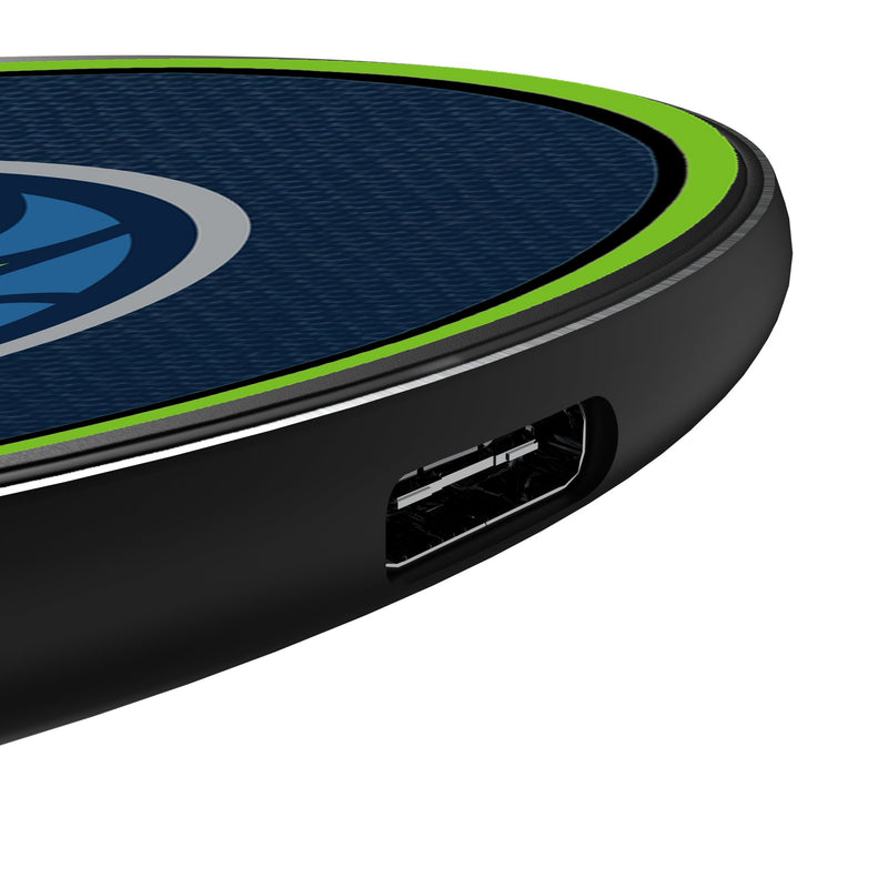 Minnesota Timberwolves Solid 15-Watt Wireless Charger Detail.Jpg