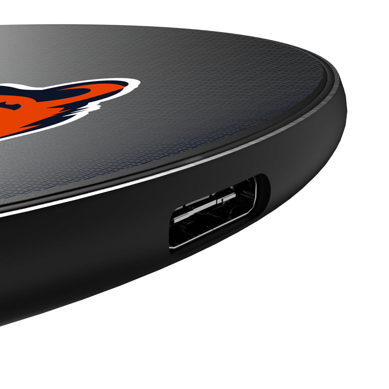 Chicago Bears Linen 15-Watt Wireless Charger Detail.Jpg