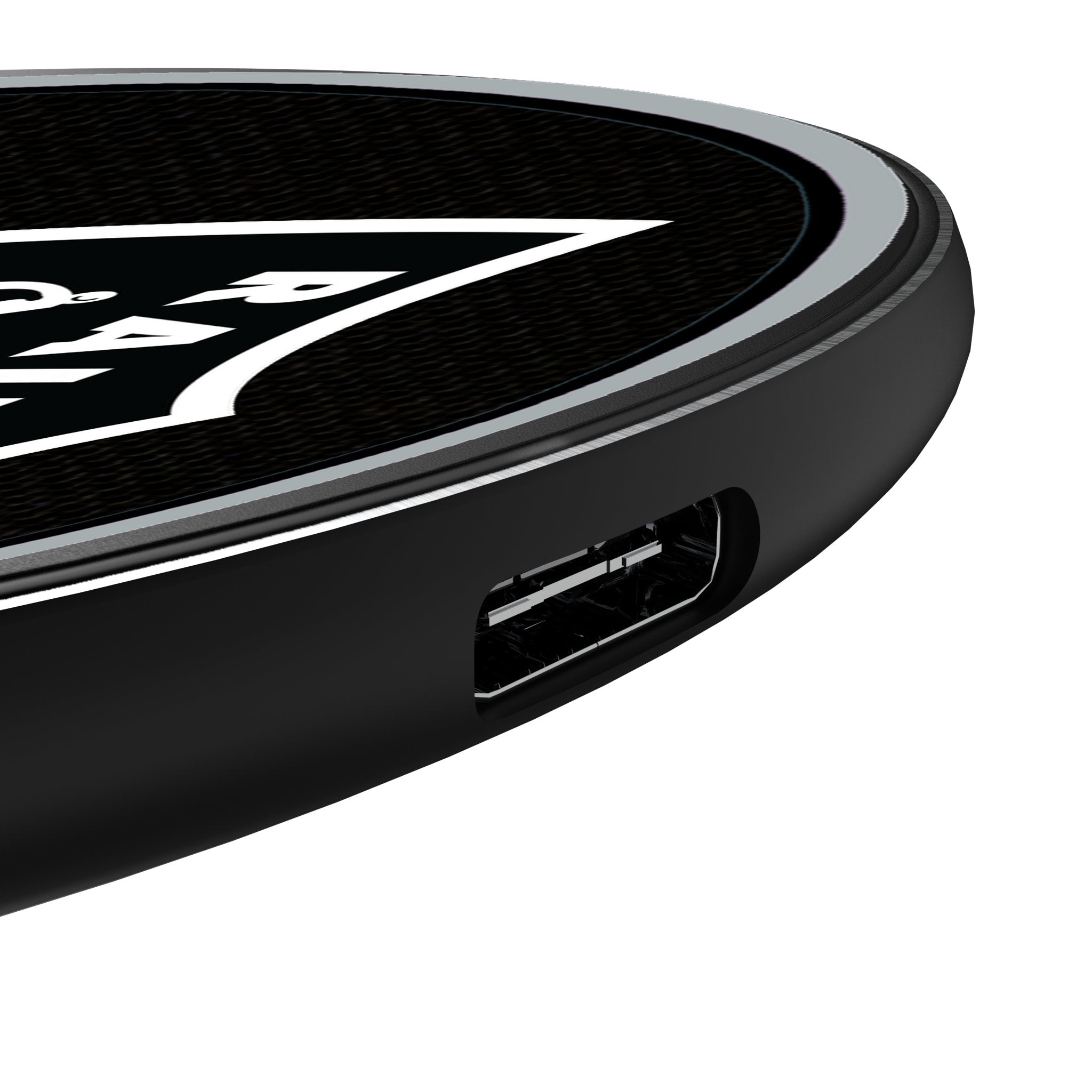 Las Vegas Raiders Stripe 15-Watt Wireless Charger Detail.Jpg