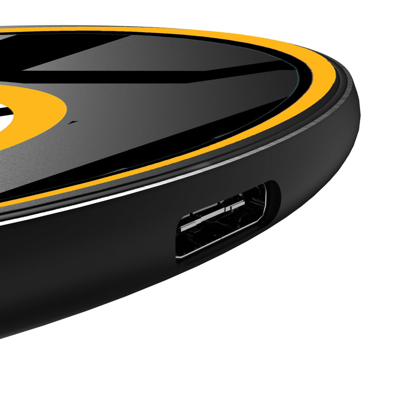 Boston Bruins Monocolor Tilt 15-Watt Wireless Charger Detail.Jpg
