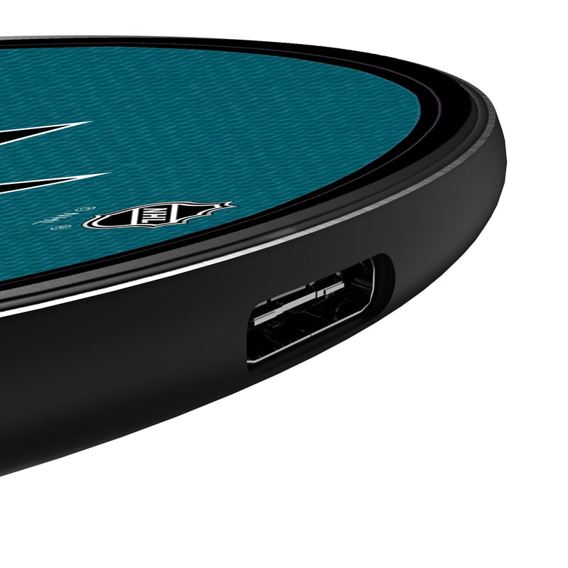 San Jose Sharks Stripe 15-Watt Wireless Charger Detail.Jpg