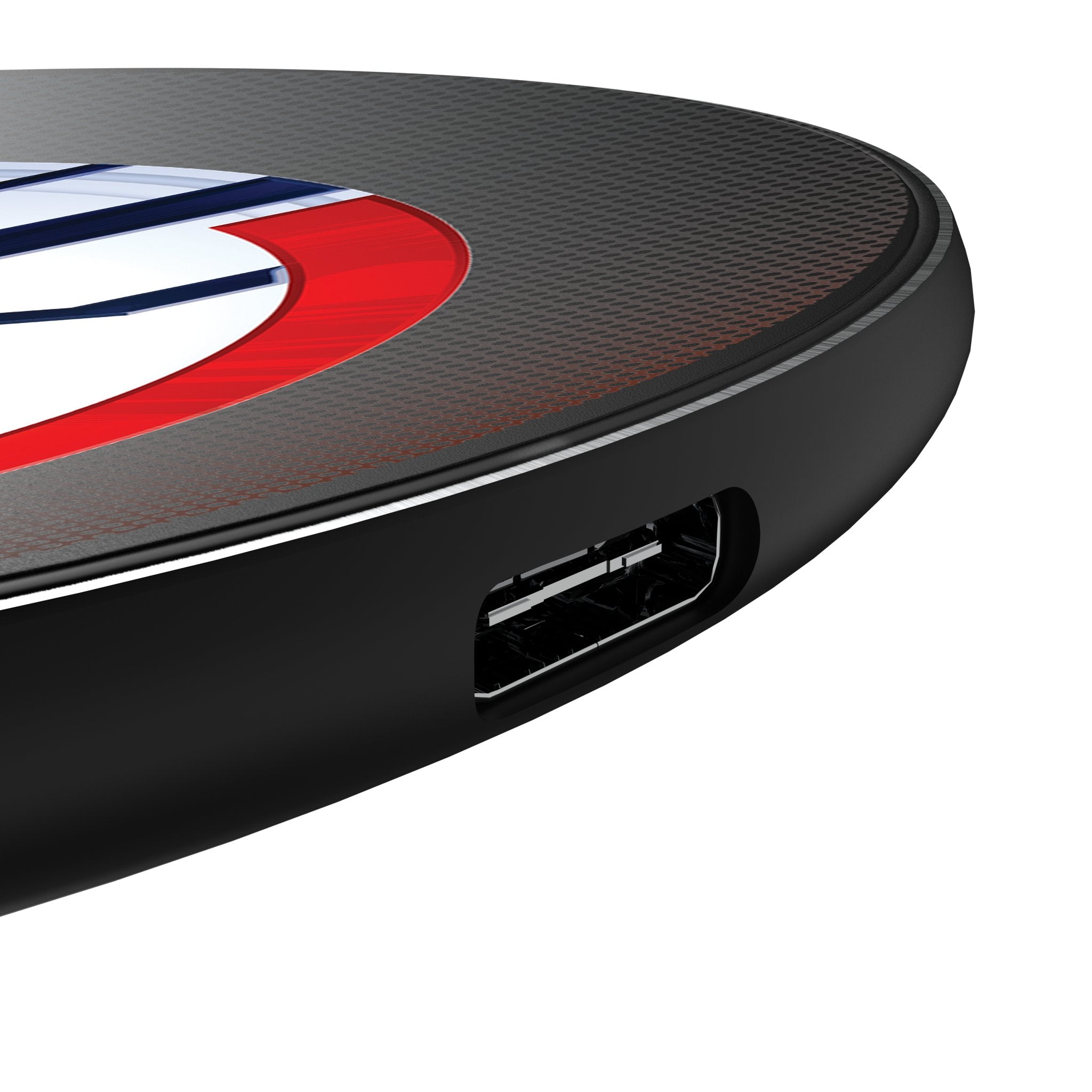 Marvel Avengers Sam Wilson Captain America Grid 15-Watt Wireless Charger Detail.Jpg