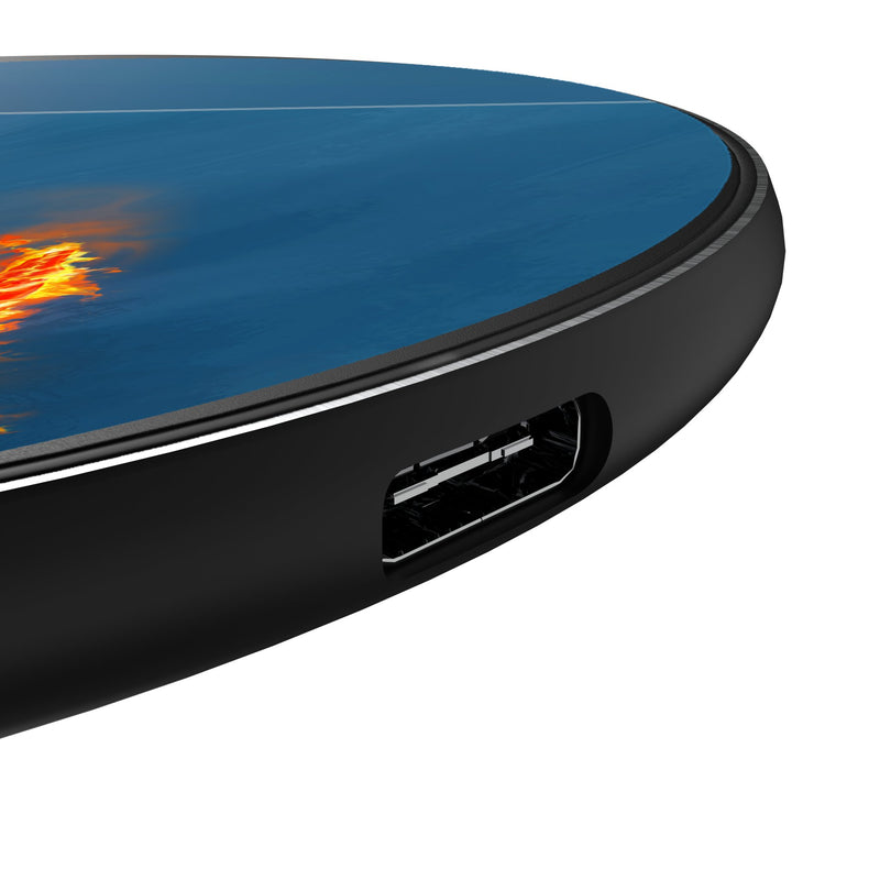Marvel Human Torch Cover Art 15-Watt Wireless Charger Detail.Jpg