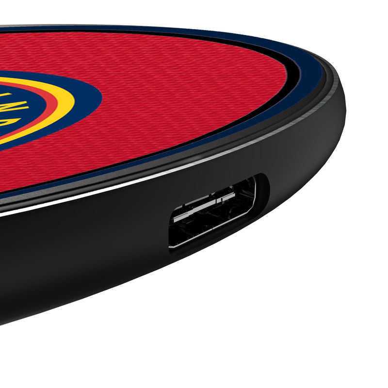 Indiana Fever Solid 15-Watt Wireless Charger Detail.Jpg