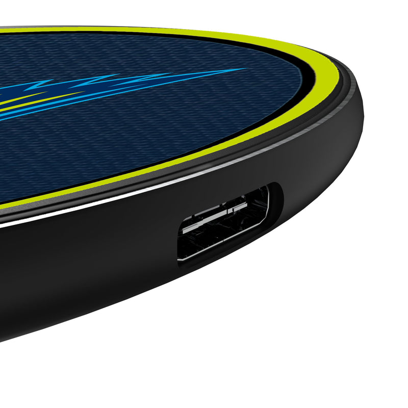 Dallas Wings Personalized Endzone Solid 15-Watt Wireless Charger Detail.Jpg