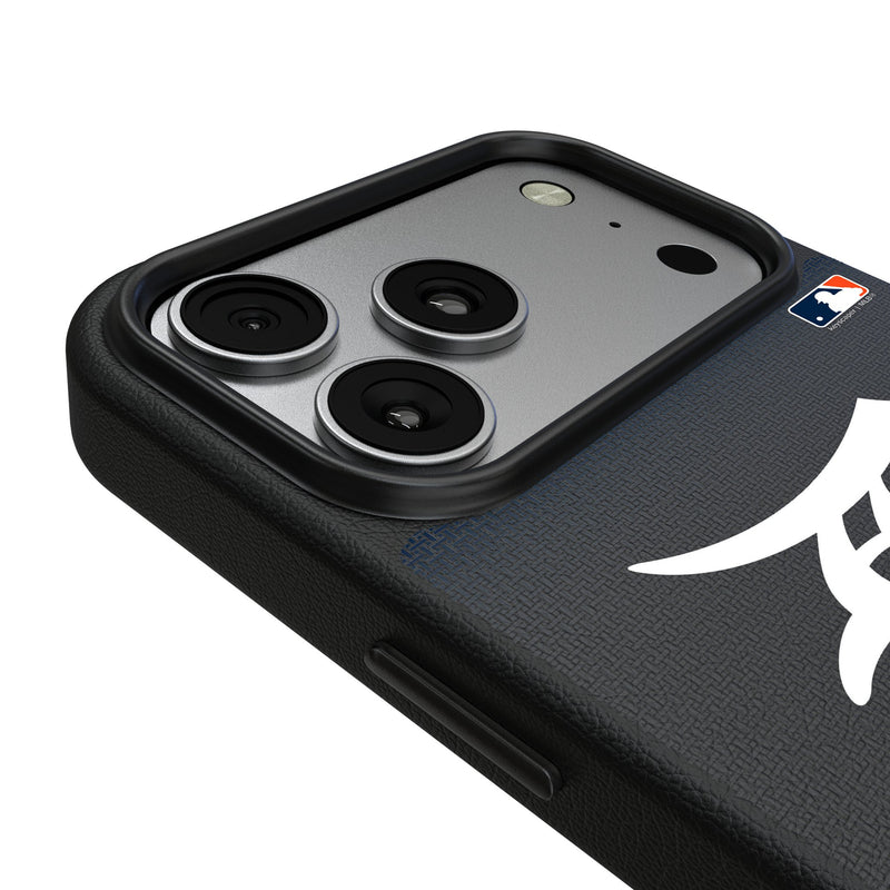 Detroit Tigers Linen iPhone MagSafe Compatible Phone Case for Apple iPhone Detail.Jpg