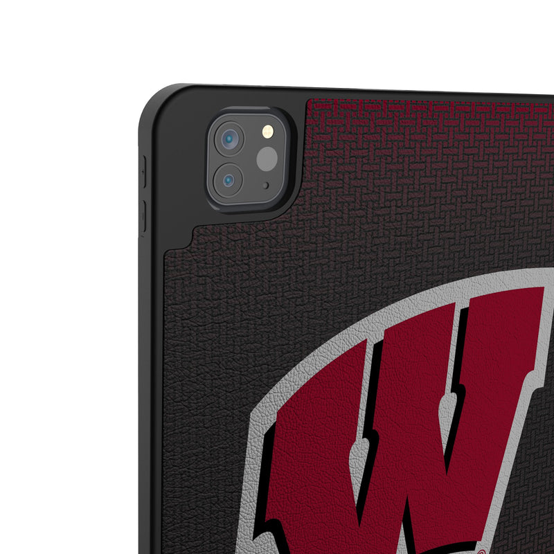 University of Wisconsin Badgers Linen iPad Tablet Case for Apple iPad Back.Jpg