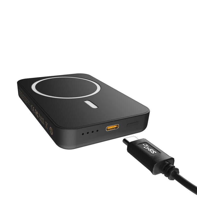 Utah Mammoth Linen Wireless Mag Power Bank Ports.Jpg