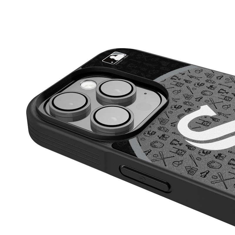 Chicago White Sox Personalized Circle iPhone Bump Phone Case for Apple iPhone Detail.Jpg