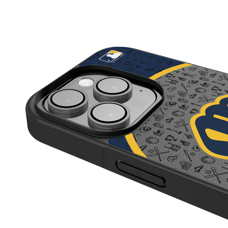 Milwaukee Brewers Personalized Circle iPhone Bump Phone Case for Apple iPhone Detail.Jpg