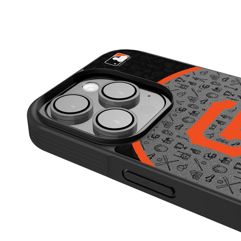 San Francisco Giants Personalized Circle iPhone Bump Phone Case for Apple iPhone Detail.Jpg