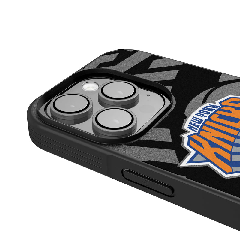 New York Knicks Personalized Tilt iPhone Bump Phone Case for Apple iPhone Detail.Jpg