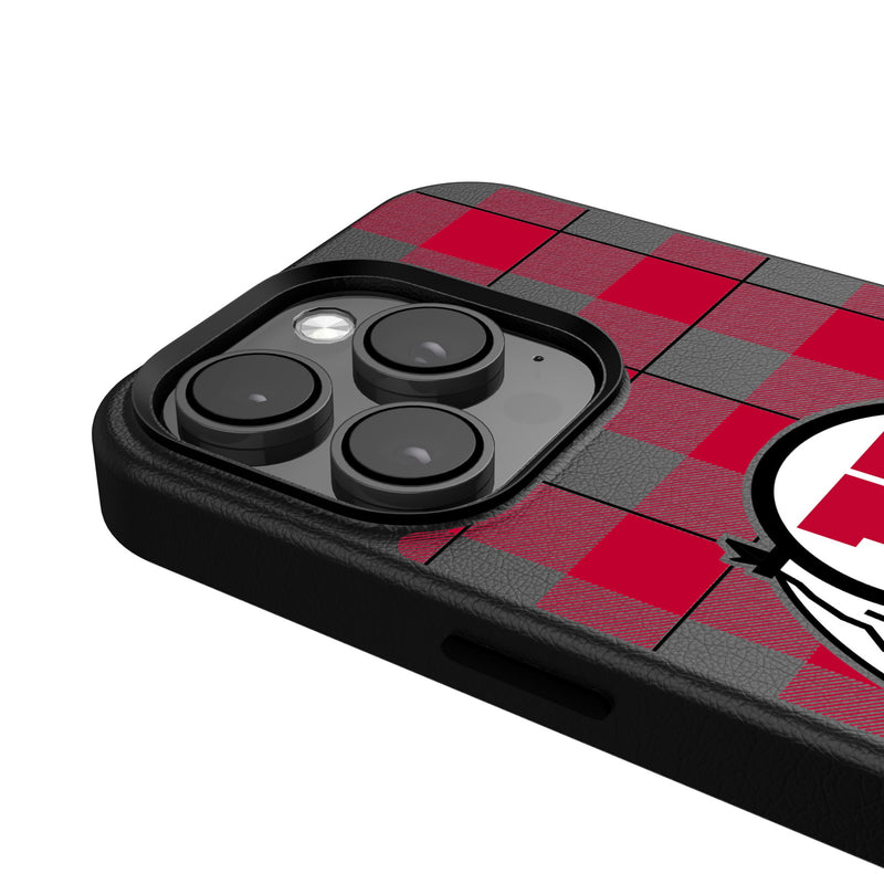 University of Utah Utes Plaid iPhone MagSafe Compatible Phone Case Detail.Jpg