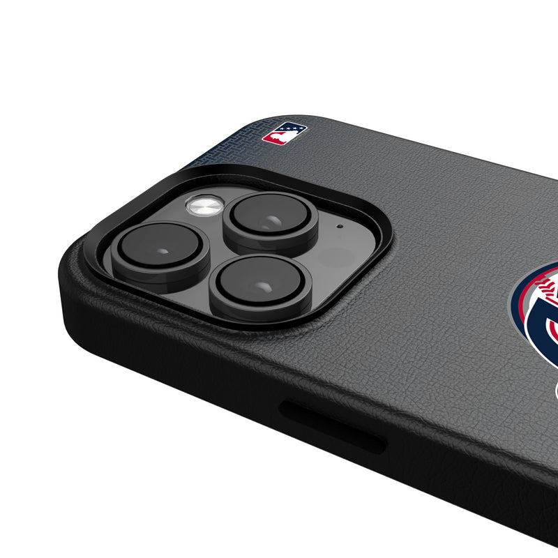 Reno Aces Linen iPhone MagSafe Compatible Phone Case Detail.Jpg