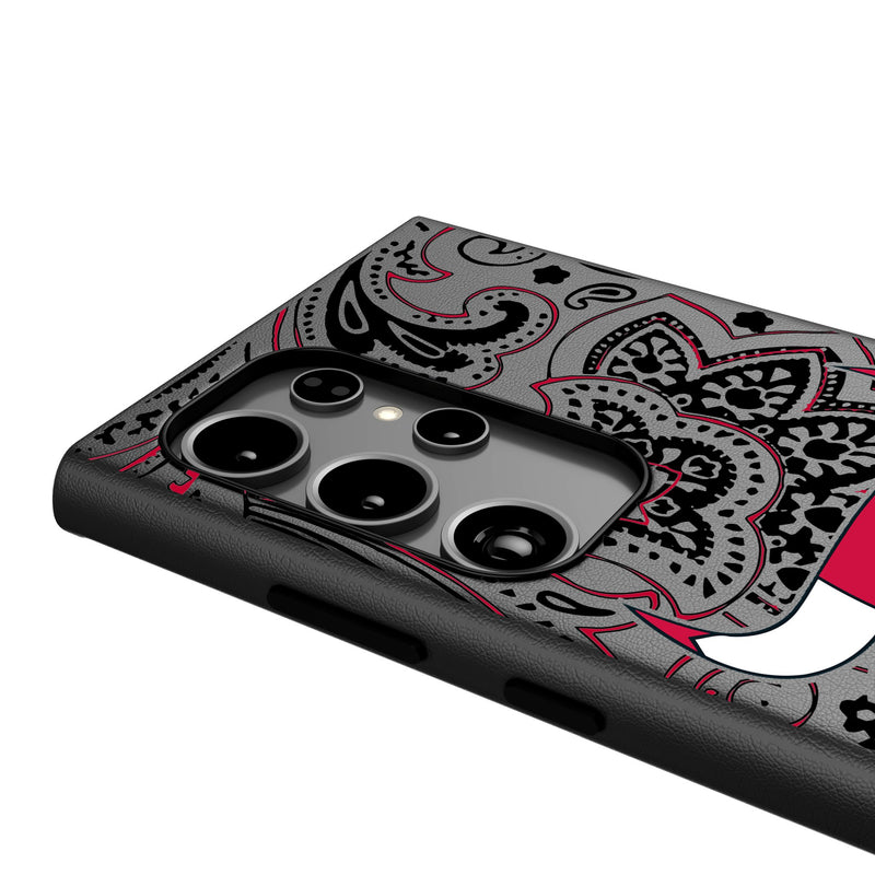 Chicago Bulls Paisley Galaxy MagSafe Compatible Phone Case Detail.Jpg