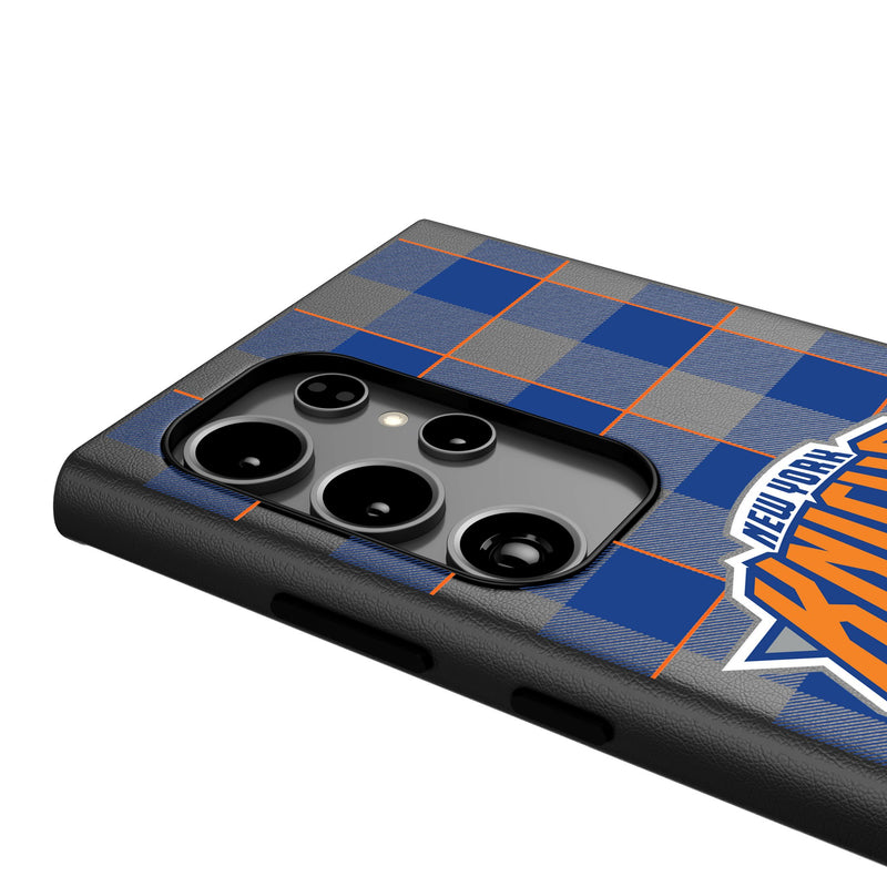 New York Knicks Plaid Galaxy MagSafe Compatible Phone Case Detail.Jpg