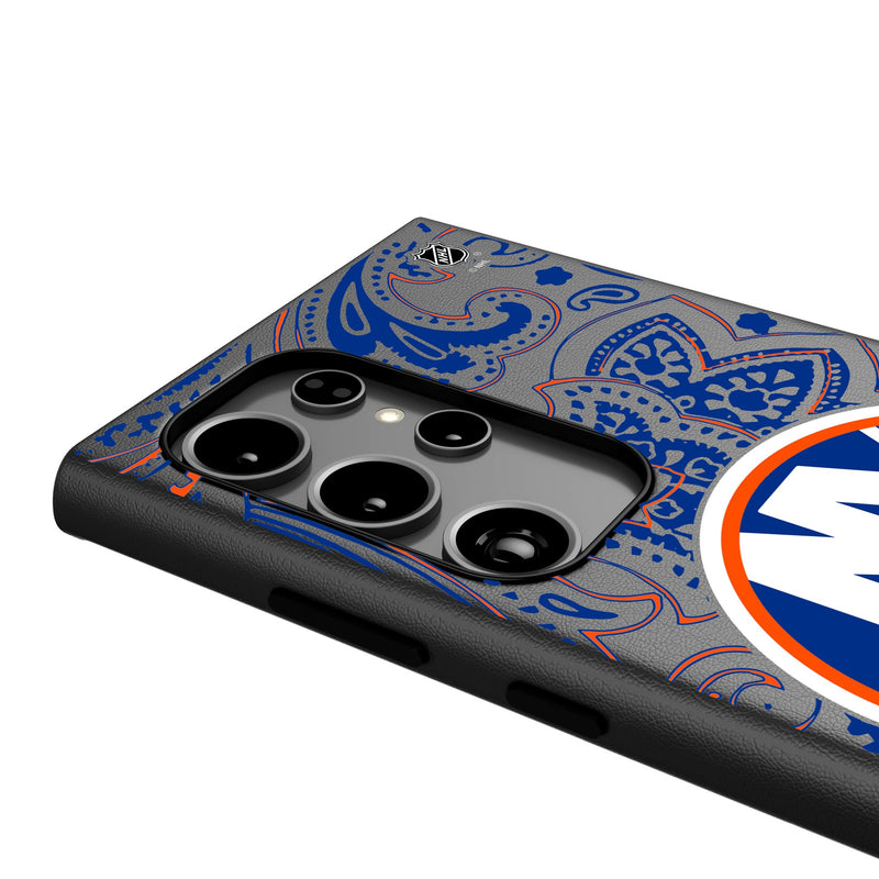 New York Islanders Paisley Galaxy MagSafe Compatible Phone Case Detail.Jpg