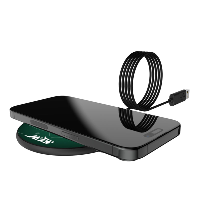 Aaron Rodgers New York Jets 8 Ready 15-Watt Wireless Charger Lifestyle.Jpg