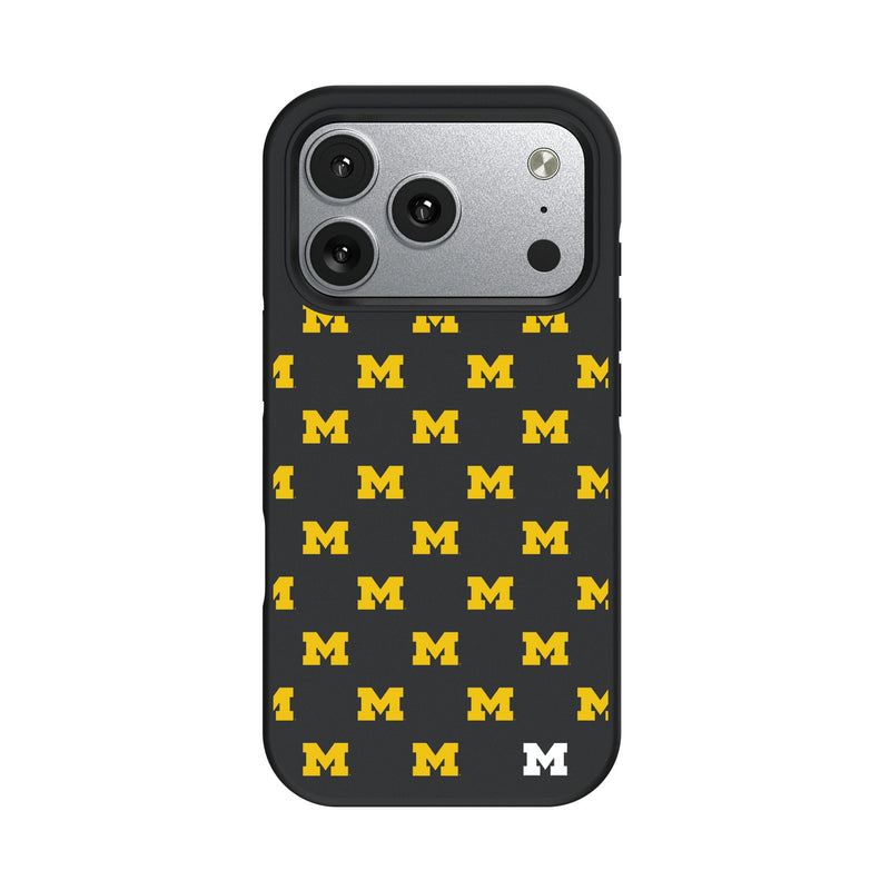 University of Michigan Wolverines Fashion Pattern iPhone Bump Phone Case for Apple iPhone