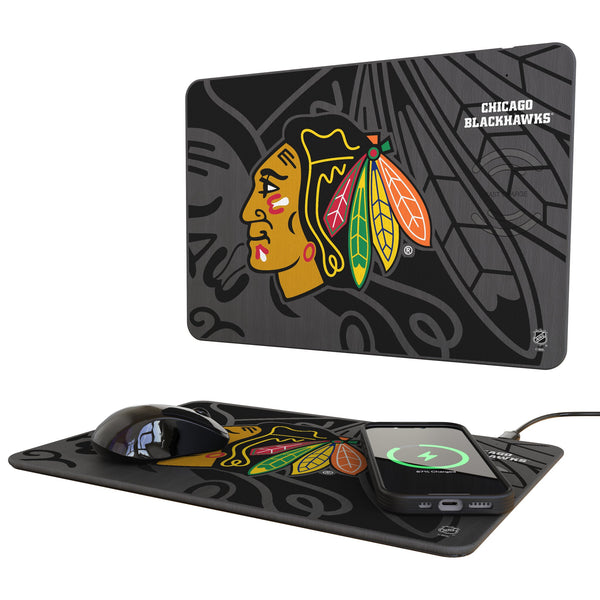 Chicago Blackhawks Monocolor Tilt 15-Watt Wireless Charger and Mouse Pad
