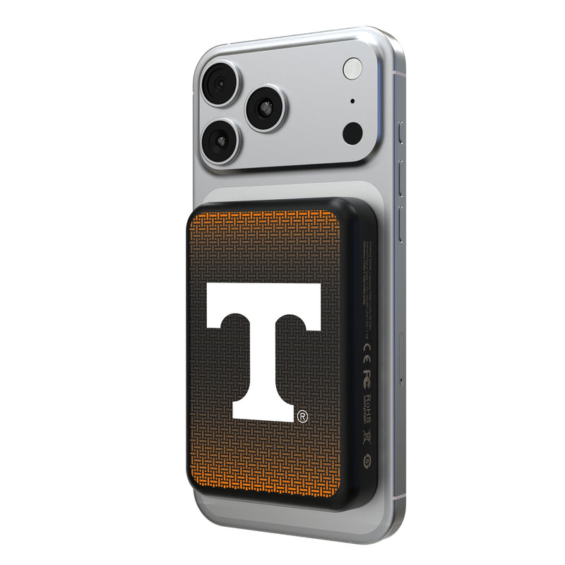 University of Tennessee Volunteers Linen Wireless Mag Power Bank