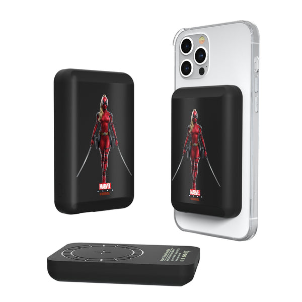 Marvel Ladypool Badge Wireless Mag Power Bank