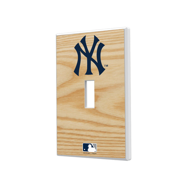 New York Yankees Baseball Bat Hidden-Screw Light Switch Plate