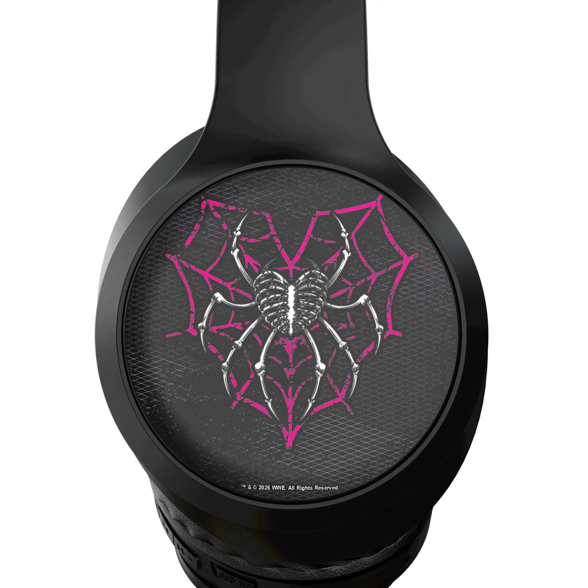 AJ Lee Steel Wireless Over-Ear Headphones With Case - Detail