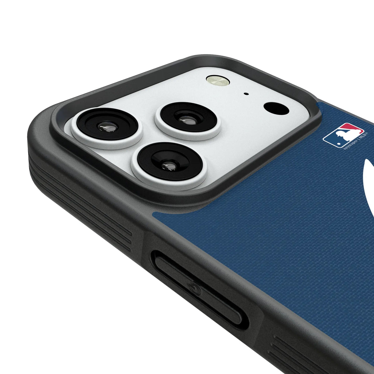 Atlanta Braves Personalized Stripe iPhone Bump Phone Case for Apple iPhone - Detail#Device_iPhone 18 Pro