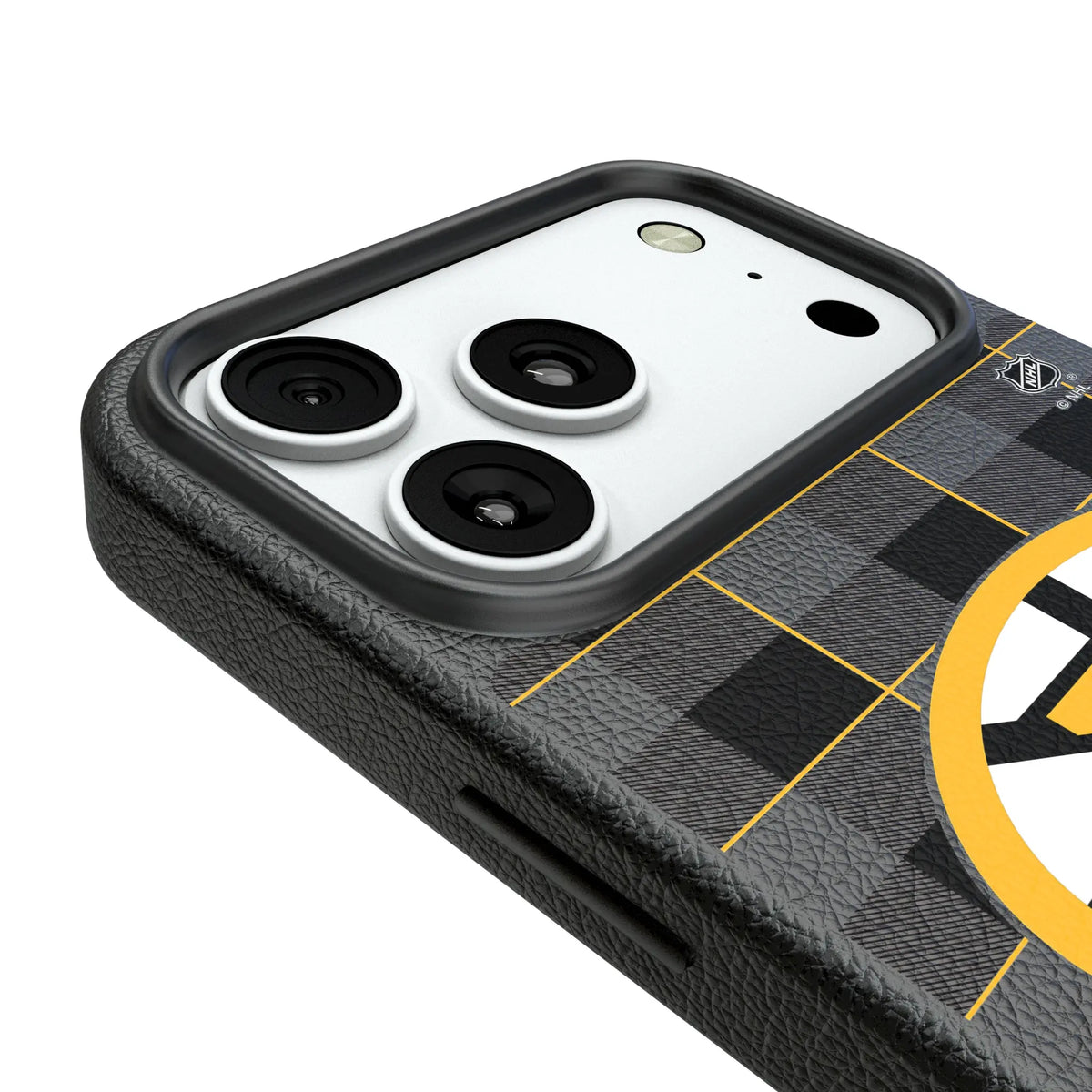 Boston Bruins Plaid iPhone MagSafe Compatible Phone Case for Apple iPhone - Detail#Device_iPhone 18 Pro Max