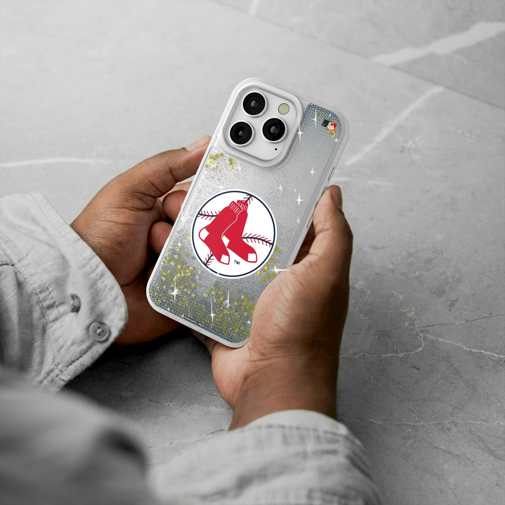 Boston Red Sox 1970-1975 - Cooperstown Collection Linen iPhone Glitter Phone Case for Apple iPhone - Lifestyle#Device_iPhone 16 Pro
