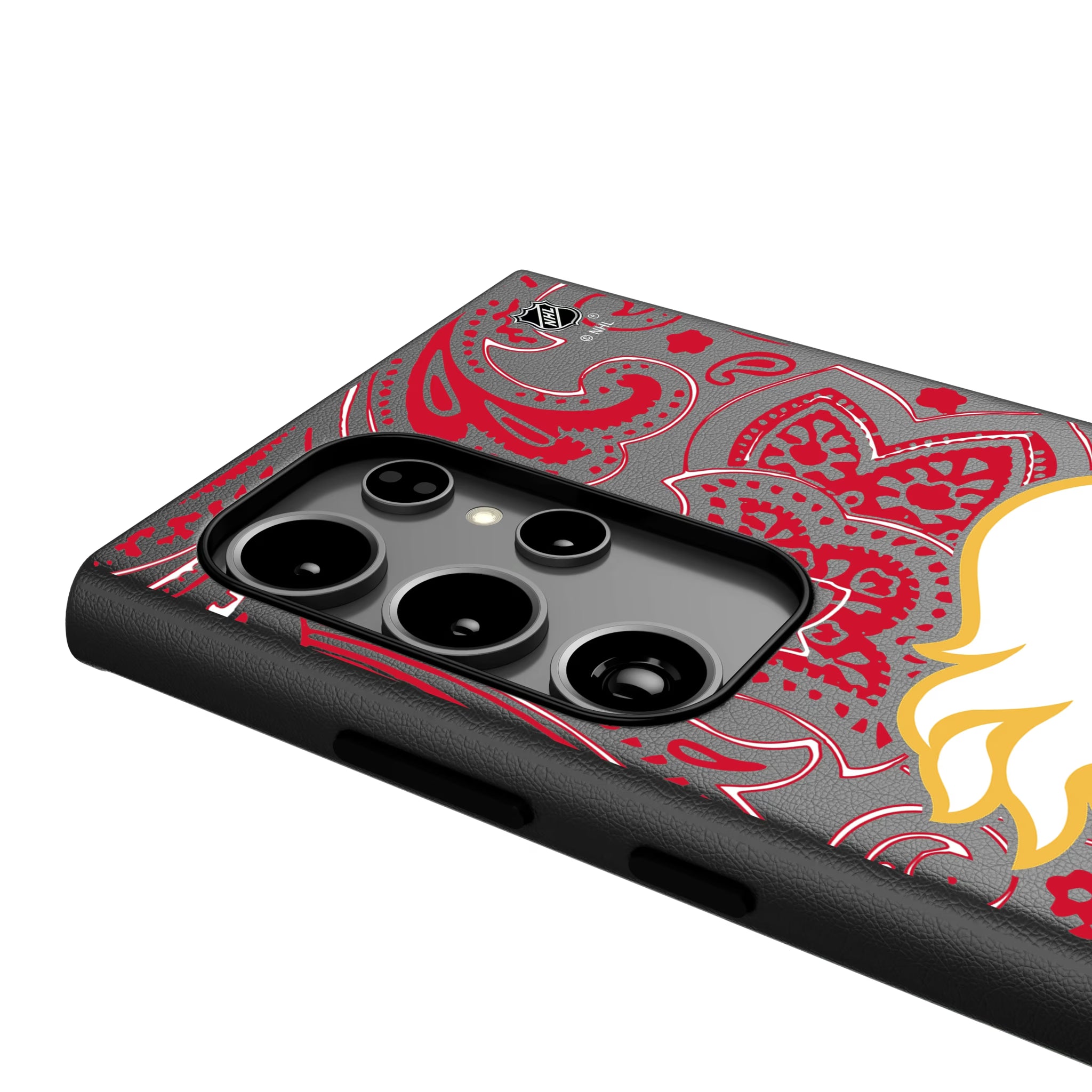 Calgary Flames Paisley Galaxy MagSafe Compatible Phone Case for Samsung Galaxy - Detail