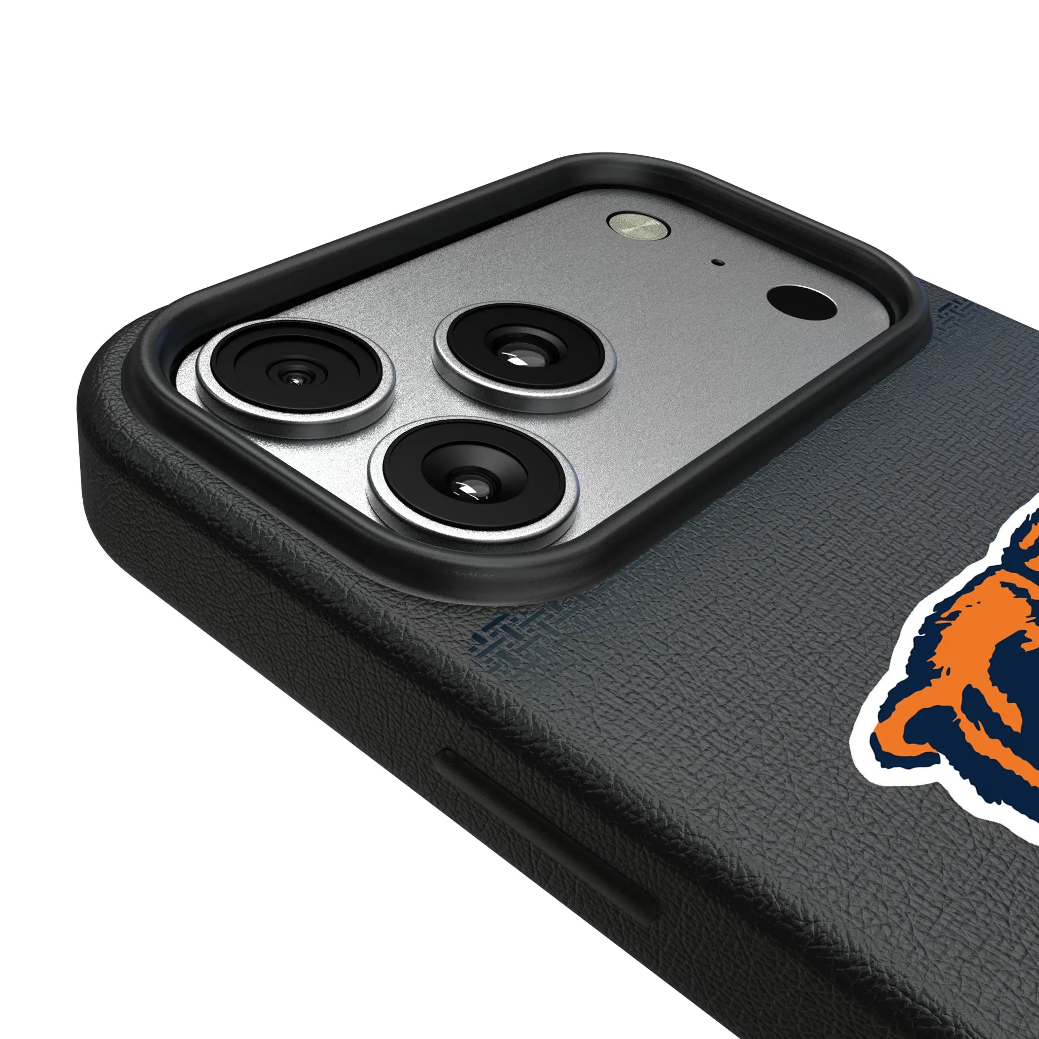 Chicago Bears 1946 Historic Collection Linen iPhone MagSafe Compatible Phone Case for Apple iPhone - Detail#Device_iPhone 17 Pro Max
