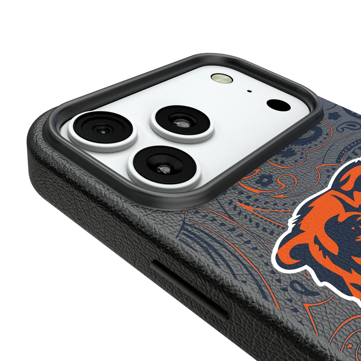 Chicago Bears Paisley iPhone MagSafe Compatible Phone Case for Apple iPhone - Detail#Device_iPhone 18 Pro Max